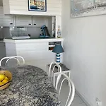 Port : Superbe Pleine Vue Appartement Leucate