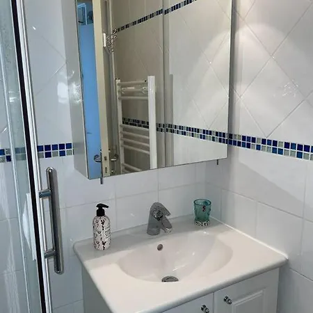 Port : Superbe Pleine Vue Appartement *